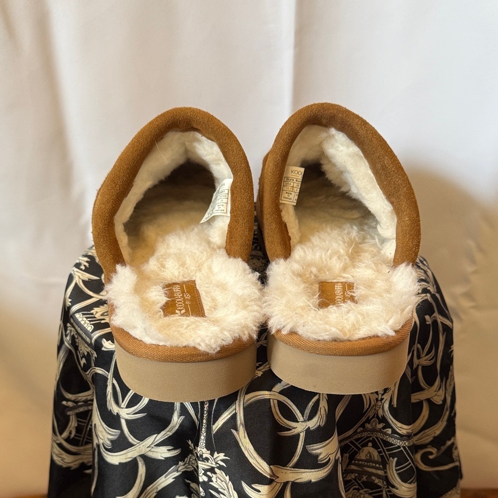Koolaburra by UGG Men's Tan Suede Loafers - Picture 6 of 16